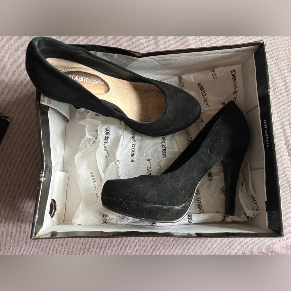 ROBERTO VIANNI - Women’s Black Platforms - 5.5